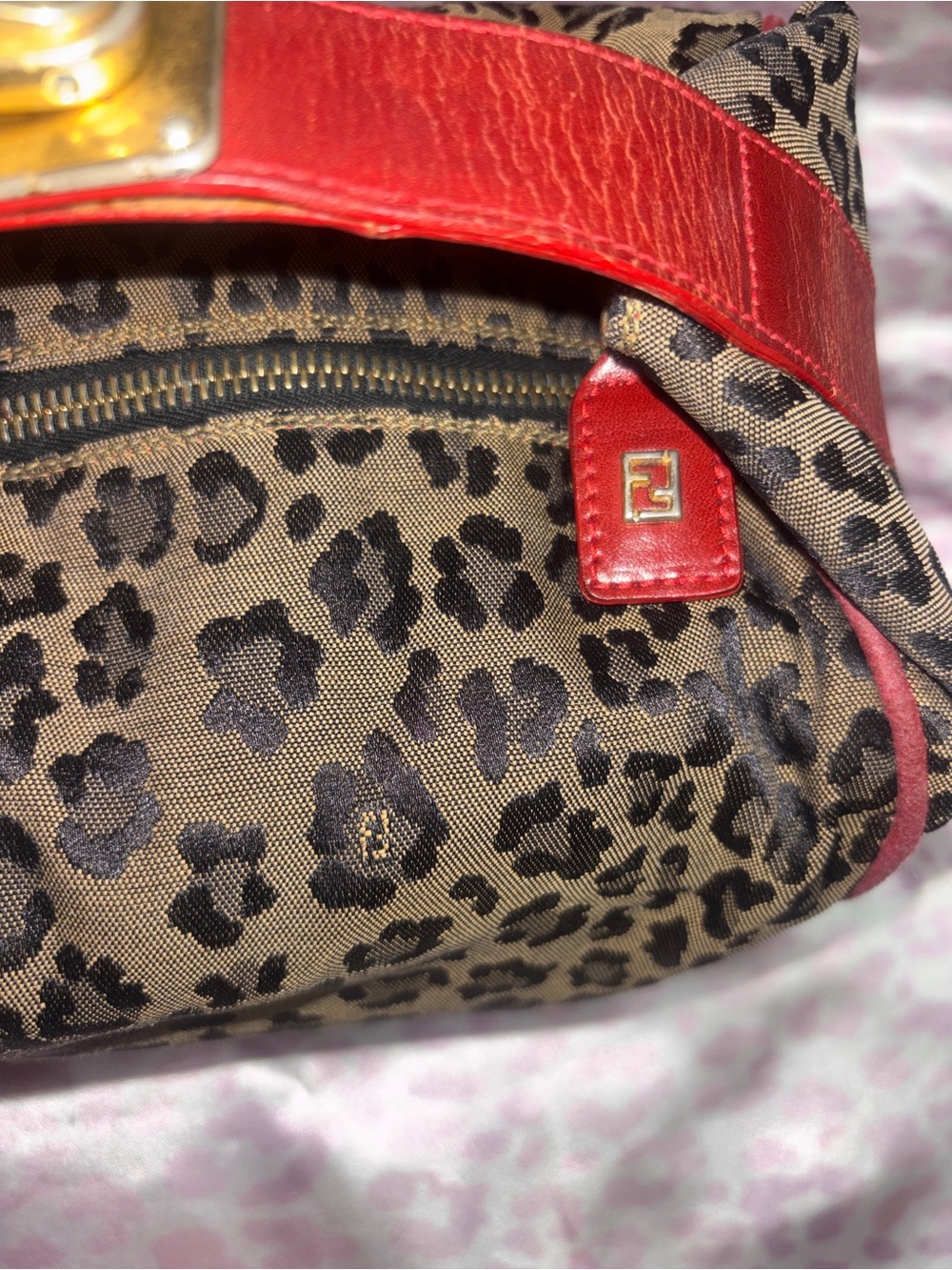 Fendi Leopard Buckle Bag - Picture 4 of 7